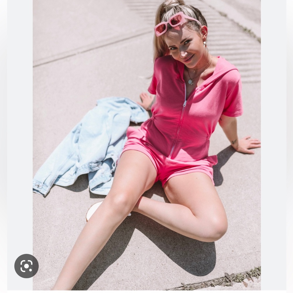 Smash and Tess Bird’s papaya apres sun romper
